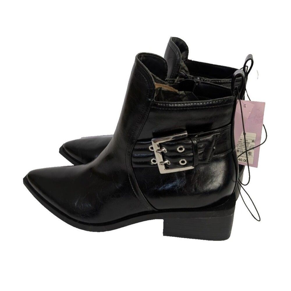 Women's Giovanna Buckle Western Ankle Boots Black - Wild Fable -Size 9.5